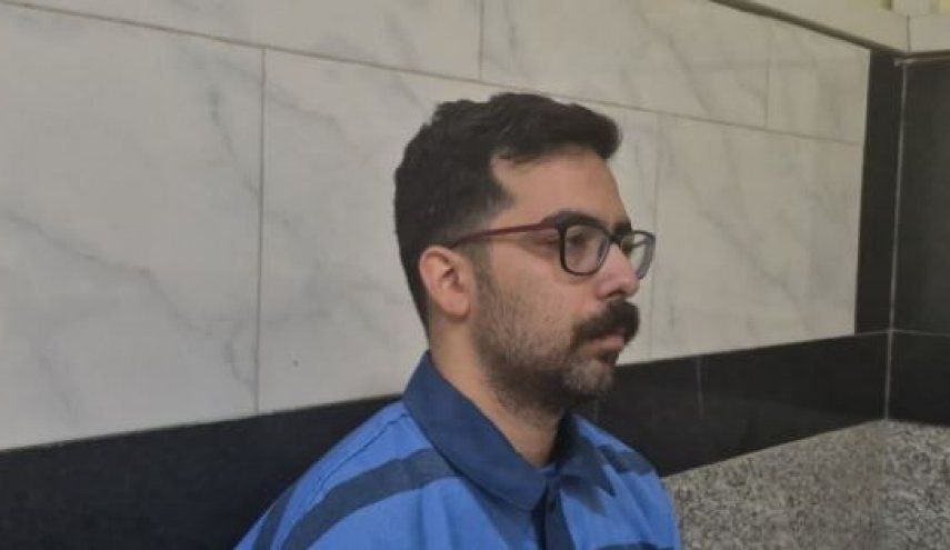 جاسوس موساد اعدام شد.
وقتی کسی عمداً اطلاعات کشورشو می‌ذاره کف دست دشمن صهیونیستی،
نه مظلومه، نه قربانی؛
خائنه و عاقبت خیانت هم همیشه همینه.