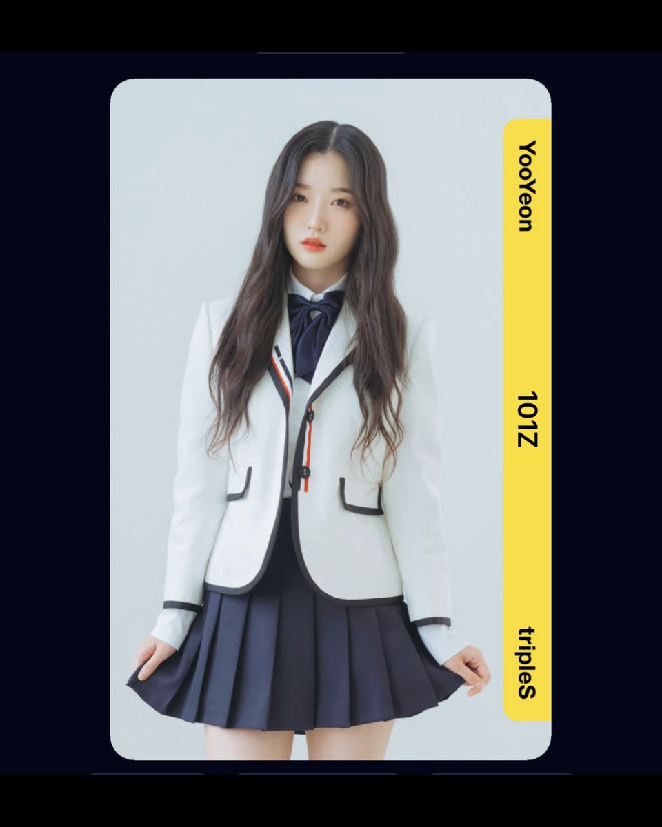 この最初のAtom01オブジェクトのユヨンちゃん、 スカートの裾を持って