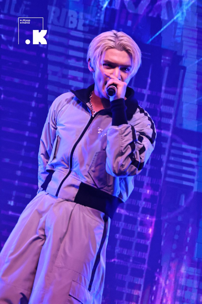 #RYOJI
“WOLF HOWL HARMONY LIVE &amp; FAN MEETING TOUR 2025 BAKUON DREAM

 - FINAL - in BANGKOK”

#BAKUONDREAM_FINALinBKK
#WOLFHOWLHARMONY #WHH