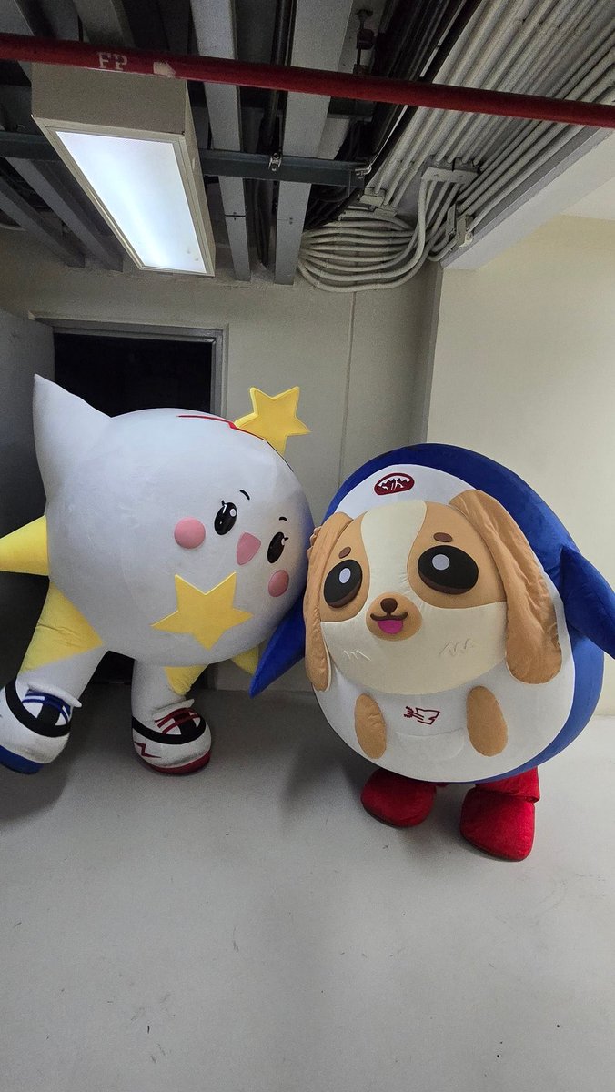 ddokebi18's tweet image. Nong Kome With Nong Wesley 🤏🏻

#WESLEY
#KOME
#GMMTVStarlympics2025