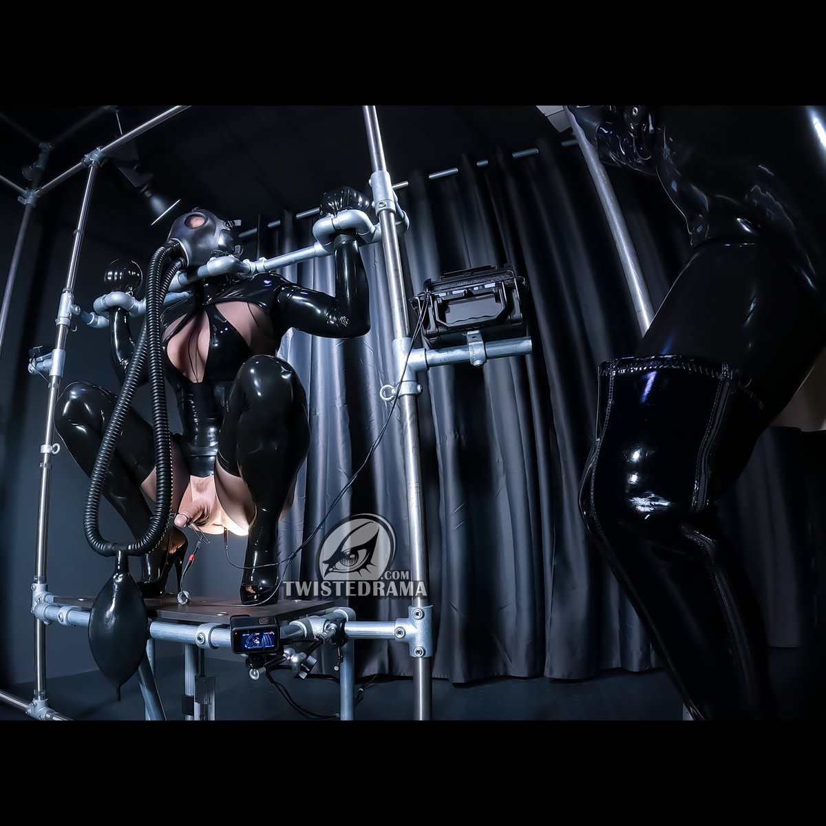 Twistedrama tweet media