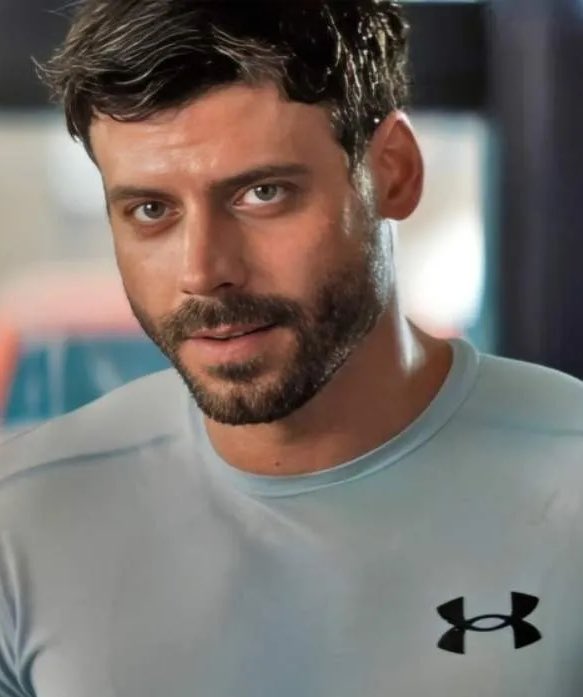 fortekinard's tweet image. Tommy Kinard
Scott Hunter
Christopher Grady 
🙂‍↕️🙂‍↕️🙂‍↕️