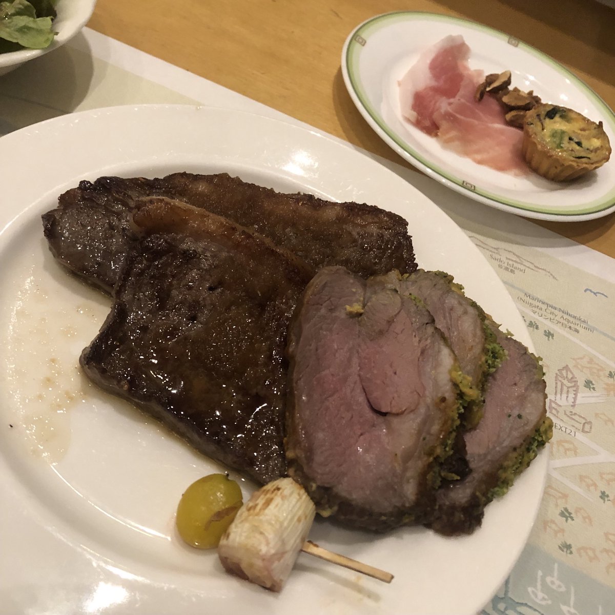 motsunaa1's tweet photo. ホテル日航のディナービュッフェ https://t.co/paU1frDq6u