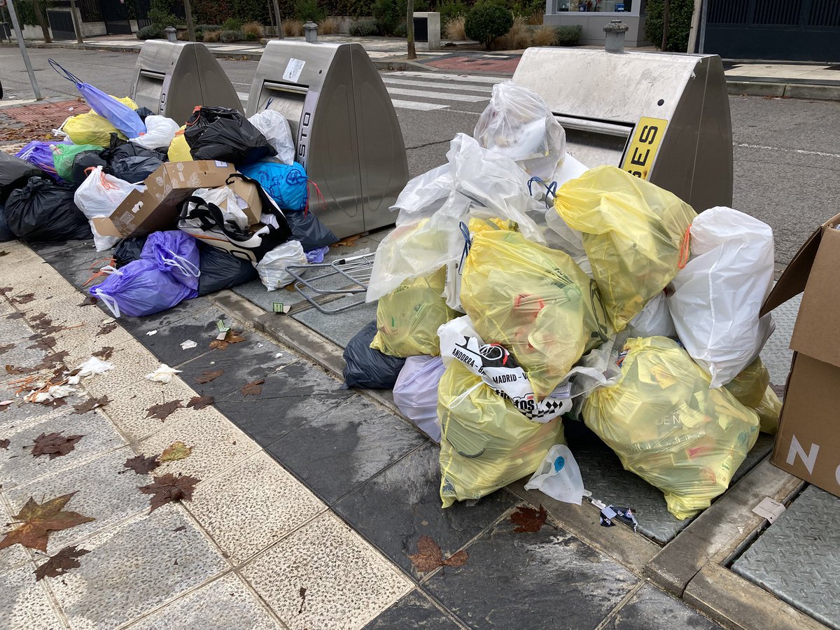 #LasRozas #18concejales 
EXCELENCIA EN LA GESTIÓN del <a href="/pprozasdemadrid/">Partido Popular de Las Rozas</a> en el <a href="/Ayto_Las_Rozas/">Ayuntamiento de Las Rozas</a>