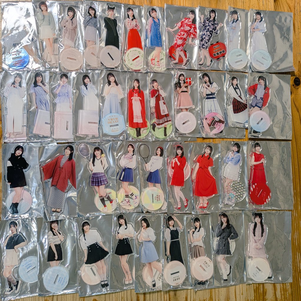 NGT48劇場シアターくじ #トレ希望 2025年の瀬、ガチャ景品の掃除です