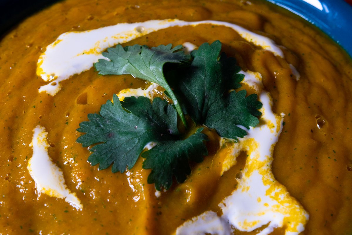 Stuck for an easy starter on the big day? 🍴🎄 
Our carrot and coriander is delicious and comforting...also quick to prep now! 

Recipe here: seasonedpioneers.com/recipes/carrot…  
or other soup options on the recipe page!
