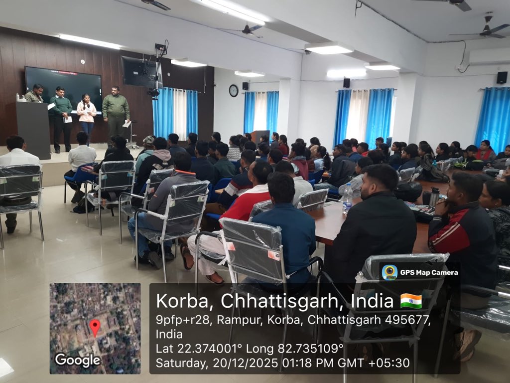 HAMID_PATH's tweet photo. Weekly Discussion Programme at PATH Korba.

objectives of this activity 
- To improve their public speaking 
- ⁠To make them more comfortable on stage 
- ⁠Better clarity on and understanding of topics
- ⁠Participatory Learning https://t.co/CFRgD8kWIH