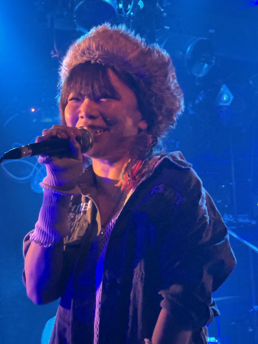 makk1y's tweet photo. パドマテイクオフ！！

aslowcotta！！
はつえさんの歌声はやっぱり聴いてて気持ちが良い、、◎ほんとすごい声の持ち主ですよ、、
あと、ショウキさんのギター久々に聴いたけど、やっぱエグかっこいい！！

今日はいきなり最高やで！！ https://t.co/loBLGpUhrq