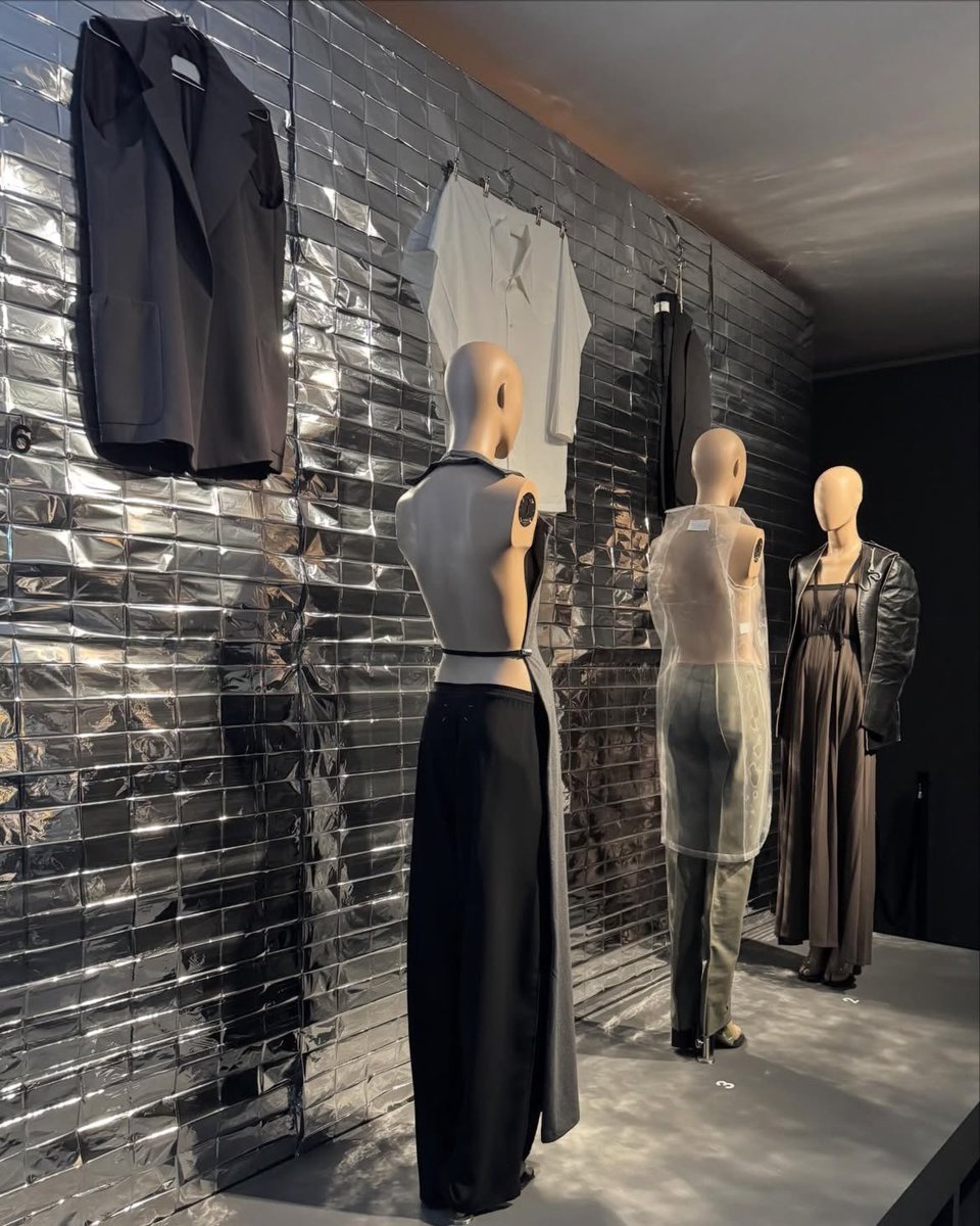 onjpg.2003 tweet media