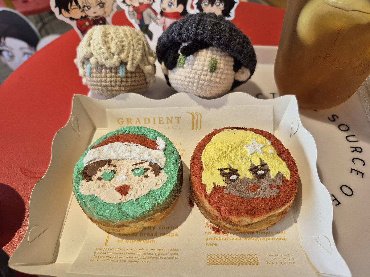 halfblood_ink's tweet image. #REDchristmasparty_AKAMcafe