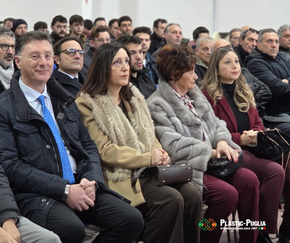 Plastic-Puglia tweet media