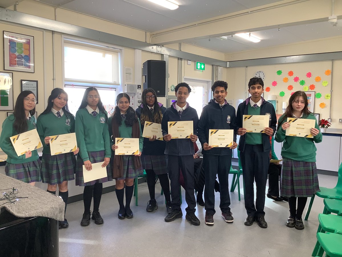 Ériu Community College Dublin 15 tweet media