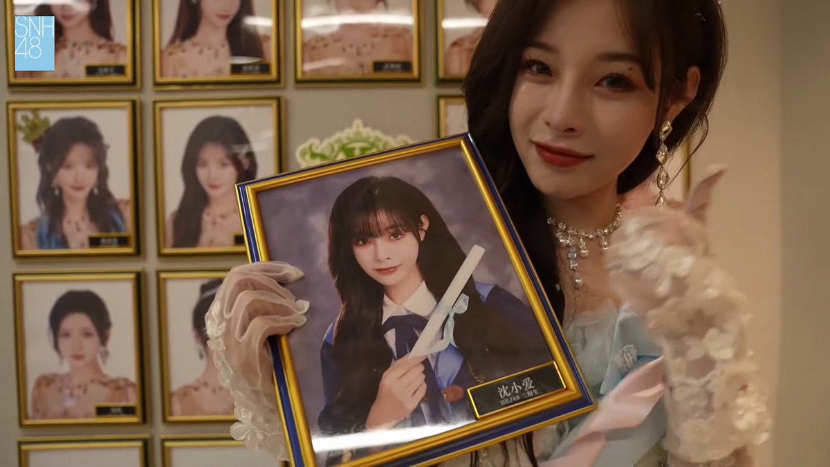 santania_s2's tweet image. happy graduation my precious lil love, shen xiaoai

the world outside is cruel but i hope you can get the biggest love out there