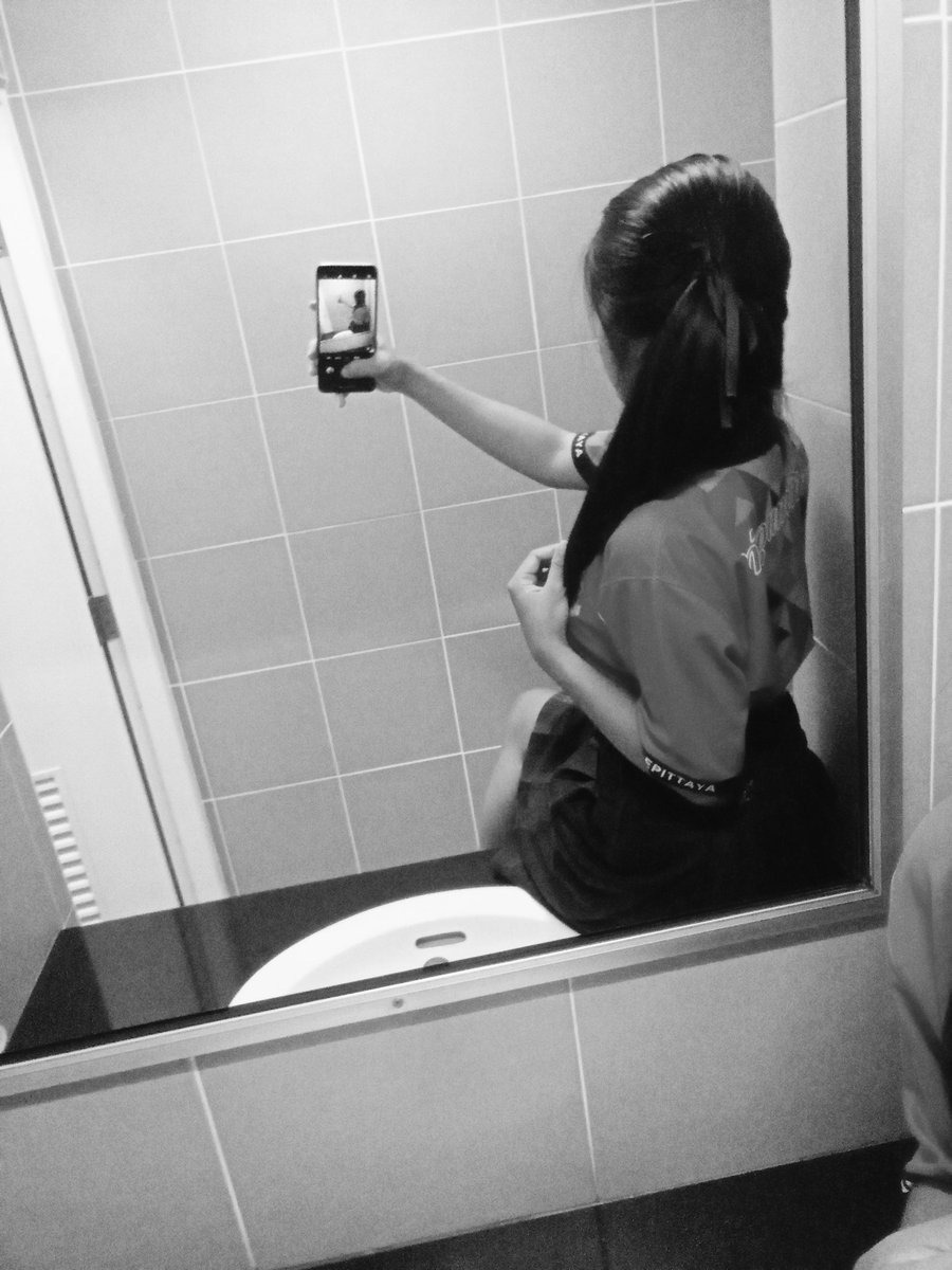 อยากกินชาเขียวจังเลยงับ
#กาญจนบุรี