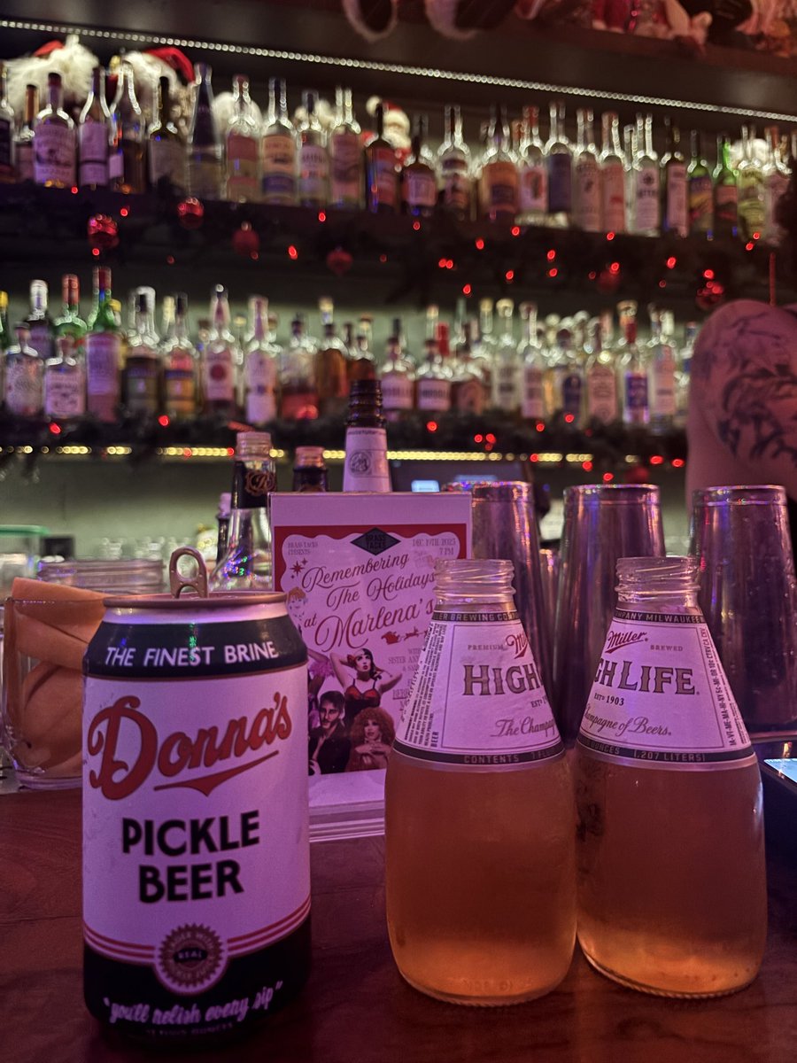 chowtato's tweet photo. bartender told us our order was his favorite of the night and gave us freebies. never will feel this cool and seen again. pickle beer 10/10 https://t.co/BNGzyB7Mfr