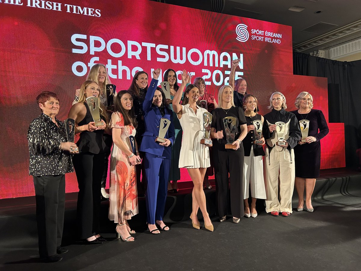 Another stellar yr for 🇮🇪 #womeninsport Privileged to judge <a href="/IrishTimesSport/">Irish Times Sport</a> SWOTY &amp; share a room w/them &amp; families y’day I’ve already bought 🎫  for 2026 <a href="/EuroAthletics/">European Athletics</a> <a href="/Womens6Nations/">Guinness Women's Six Nations</a> &amp; <a href="/FIFAWWC/">FIFA Women's World Cup</a> Qs coz bums on seats &amp; support more NB than 🗣️ 4 mnásome athletes #womeninsportIRE
