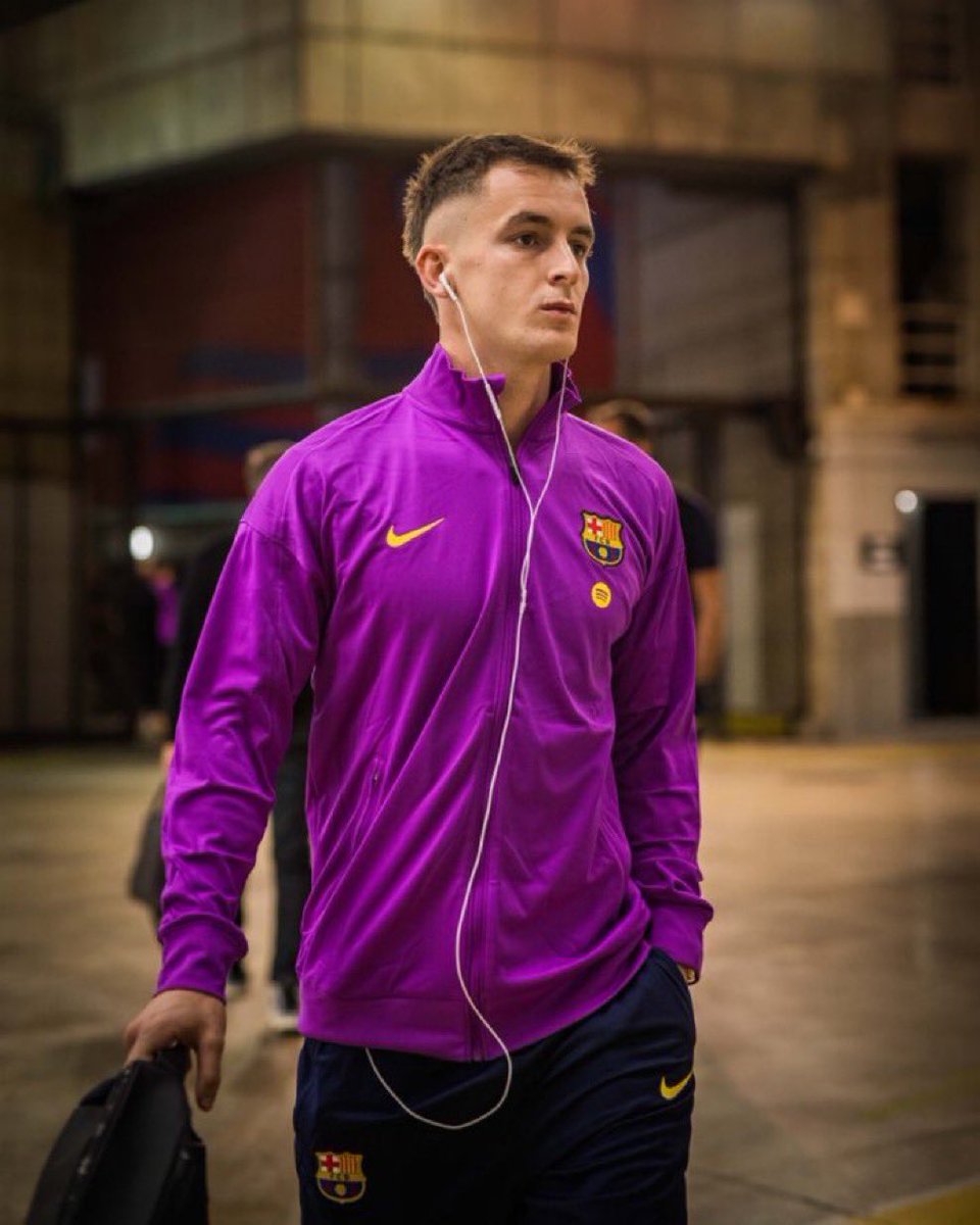 ManagingBarca's tweet image. 🚨🚨| Casadó could get more playing time for the rest of the season by playing at RIGHT-BACK. 

[@MCTorresA] 🇪🇸