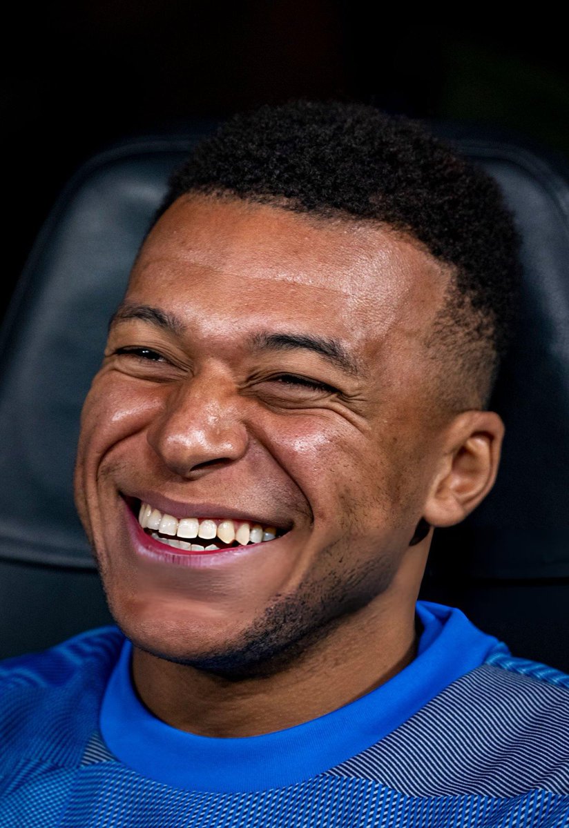 MadridXtra's tweet photo. 🚨 BREAKING: The courts ruling in the case ordered PSG to pay Kylian Mbappé the FULL amount even if they decide to appeal it. 

PSG also have to publish the judgment on their website. @marca https://t.co/t6wabEDd6Y