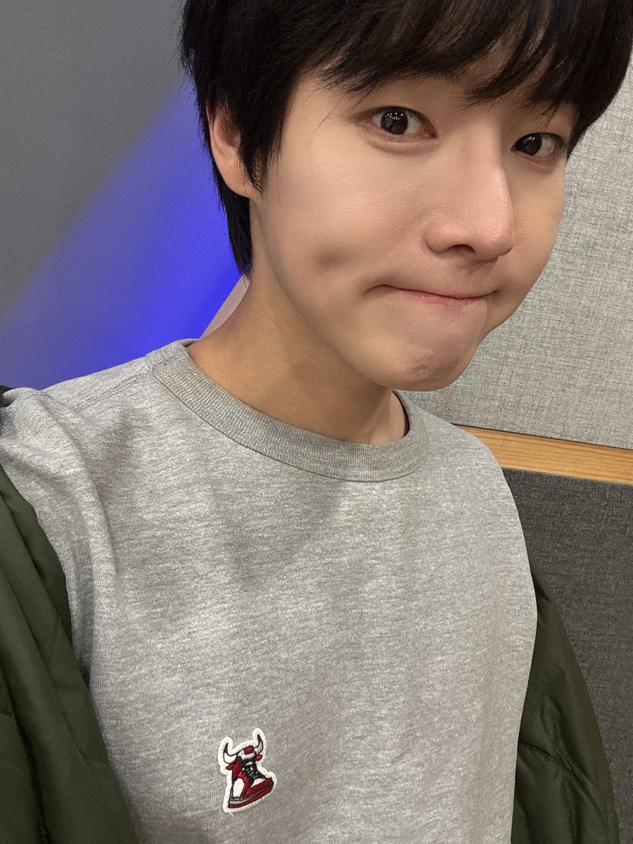 아니 개씹기여워