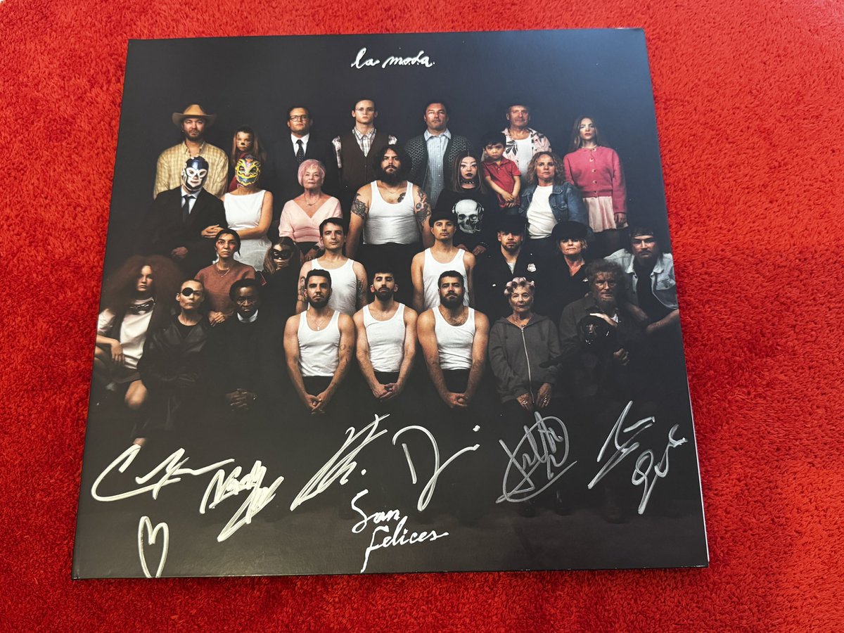 DavidPDavicine's tweet image. Ya en mi colección #SanFelices de #LaModa en vinilo azul y firmado 😍😍🎶🎶