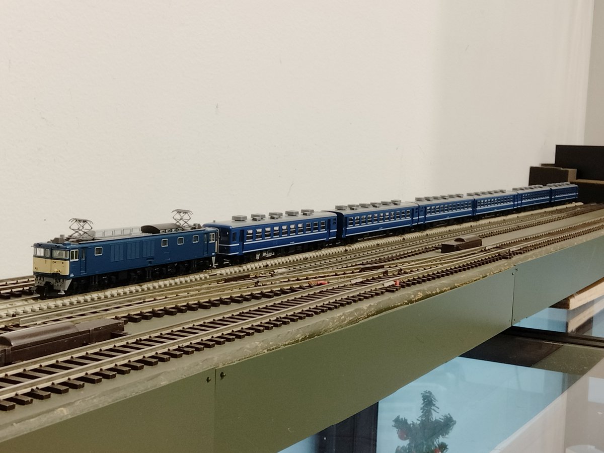 製品情報＞Nゲージ TOMIX 7112 EF64形1000番代（1001号機・ぐんま車輌