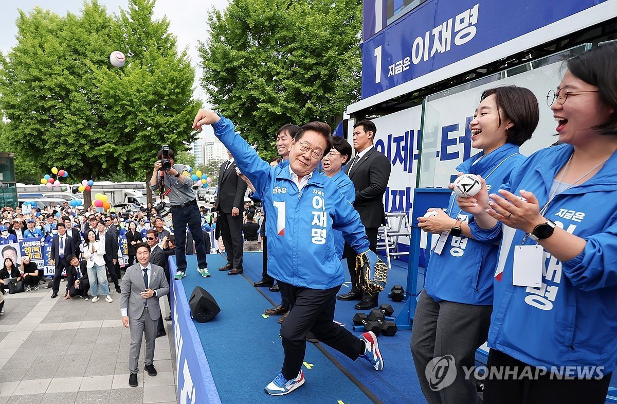 정치인들중 유능함과 사진 달란트는 넘사벽임ㅋㅋㅋㅋㅋ