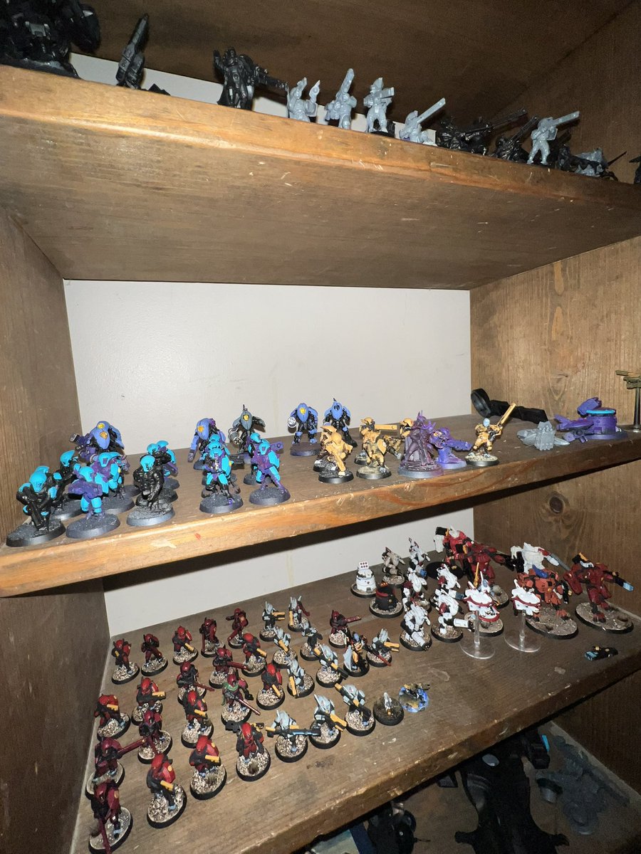 Anyway behold my little communists. 

Yes I am a tau (gay) player.