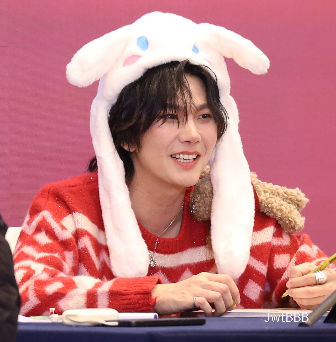 JwtB(uild)B(utter)B(ear) 🌟⭐️ 😍 tweet media