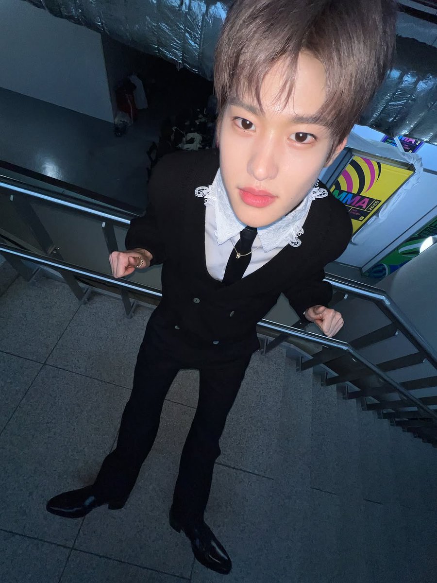 ฮึก…ฮือ... โฮ โฮ ฮือ …ฮือ ฮึก โฮ …ฮืออออ ฟืดดดดด ฮือ…โฮฮฮ ฮึก …ฮืออออออ... ฮือโฮ ฮึก …ฮืออออออ โฮ ฮึก… ฟืด... ฮือ…  ฮือ …ฮือ ฮึก โฮ … ฟืดด ฮรึก …ฮืออออออ ฮือ …ฮือ ฮึก โฮ … ฟืดดดดด ฮืออออ โคสน่ารักเลย ต้องให้นะ คัยจะถ่าย 0.5 ได้น่ารักเทานิ T0T