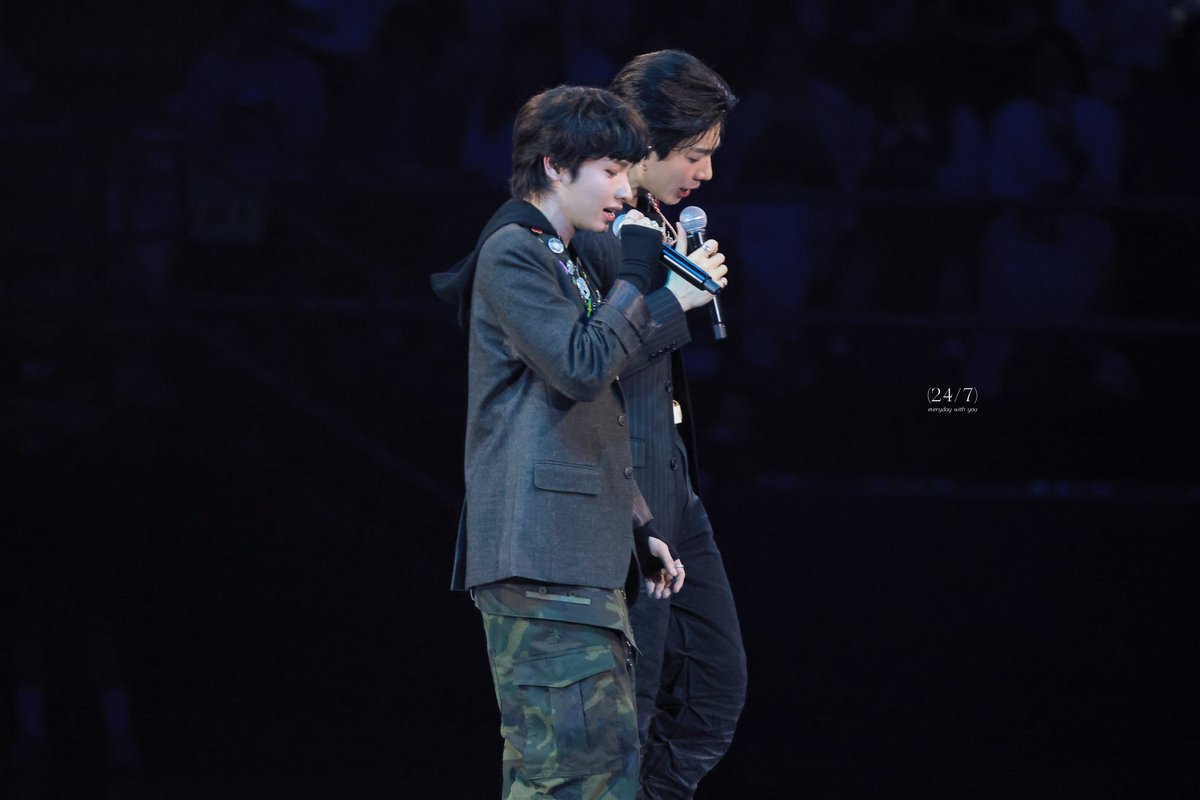 247withuuuu's tweet image. 20/12/25

OMG👨🏻👶🏻

OFFGUNBABII SHADOW EAGLE
#GMMTVStarlympics2025
#ออฟกัน #OffGun
#กันอรรถพันธ์ #GunAtthaphan 
@AtthaphanP @off_tumcial