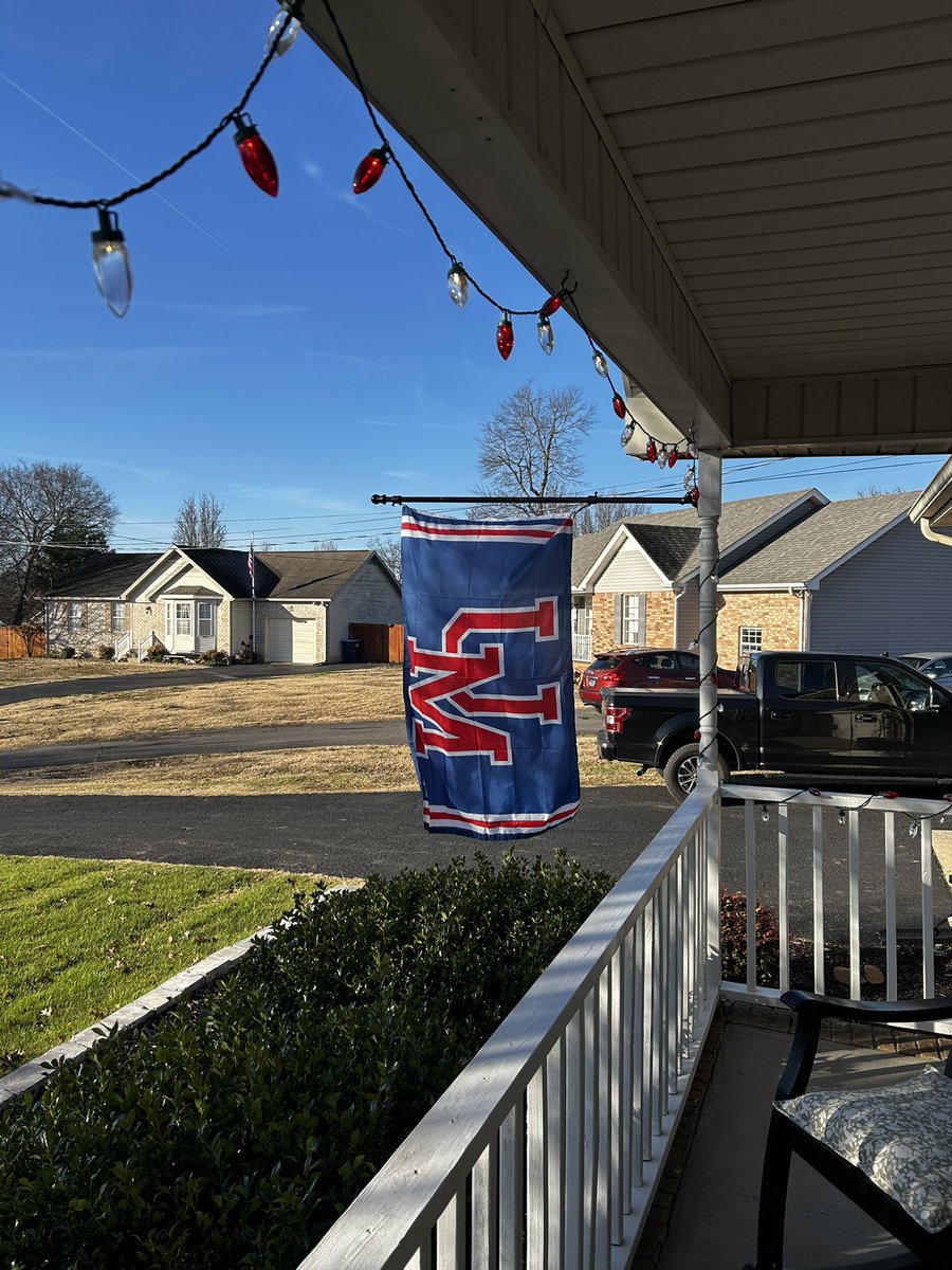 connerboyd07's tweet image. Let’s have a day!  #HottyToddy