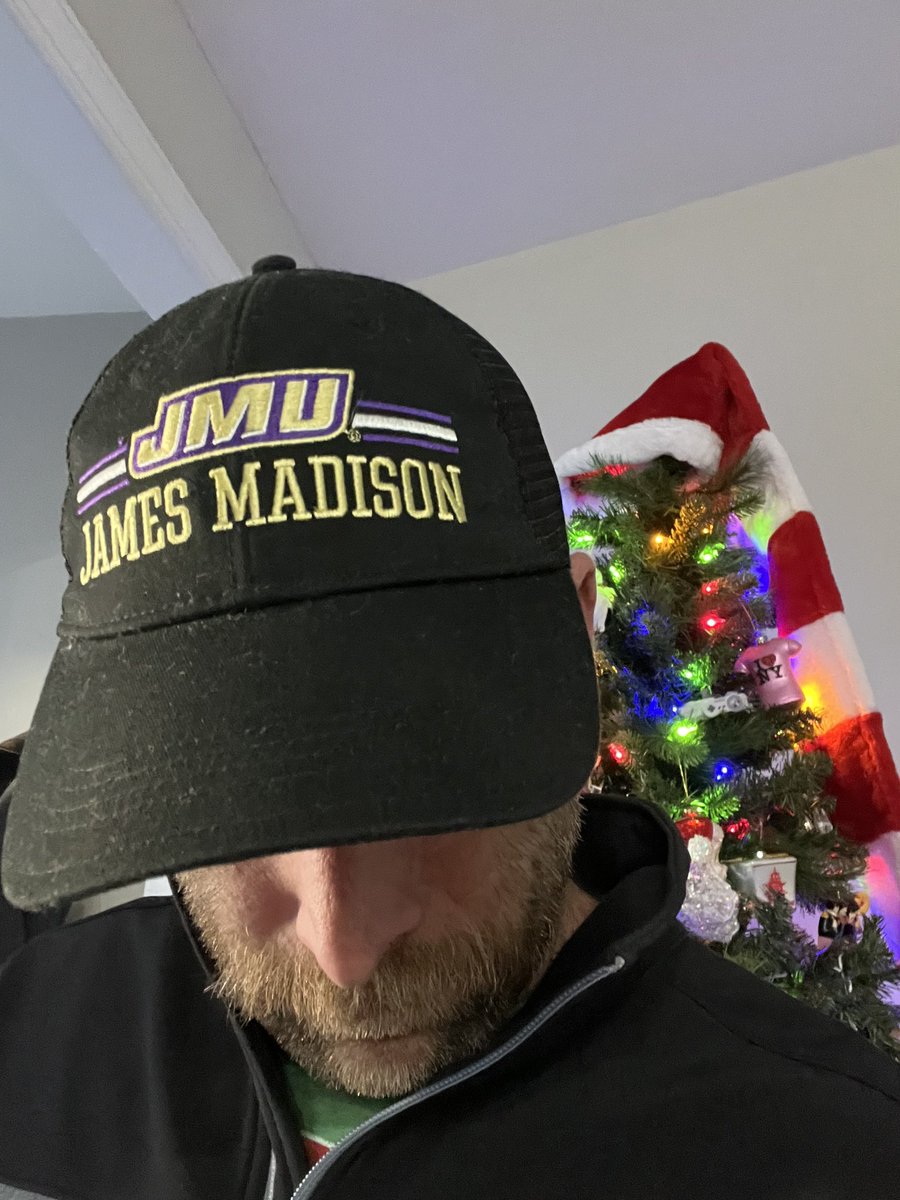 BaseballEC's tweet image. Gotta rep the "little guys" today. At least purple is my color 🤣🏴‍☠️ @ECUJungle @ECUpir8nation