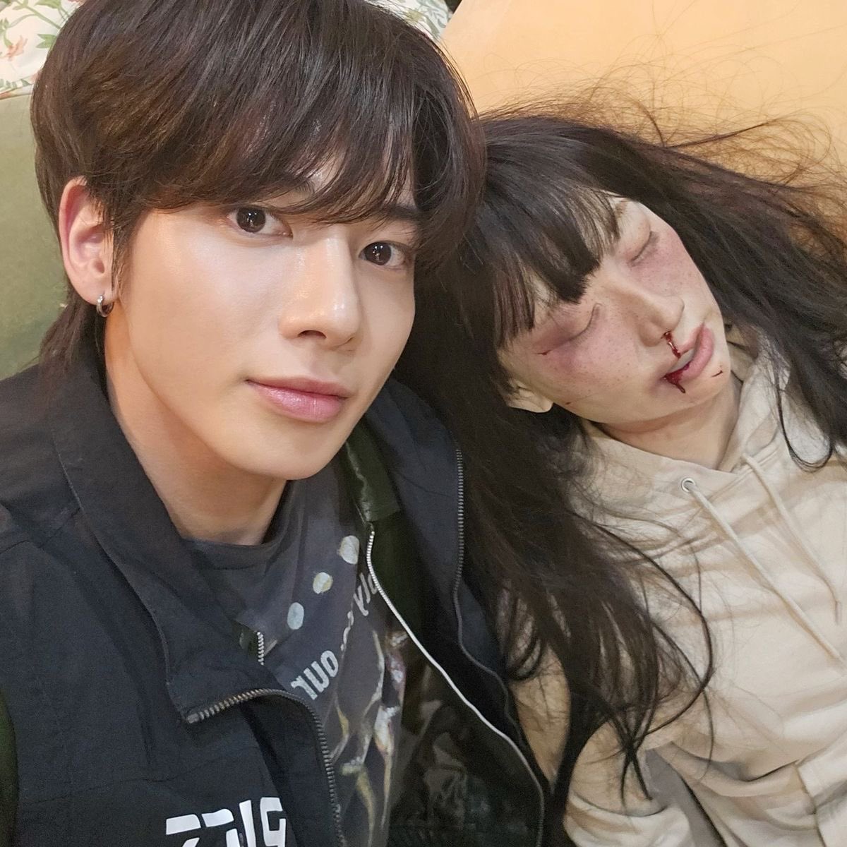 gyuikily's tweet image. i love when the cat is silly