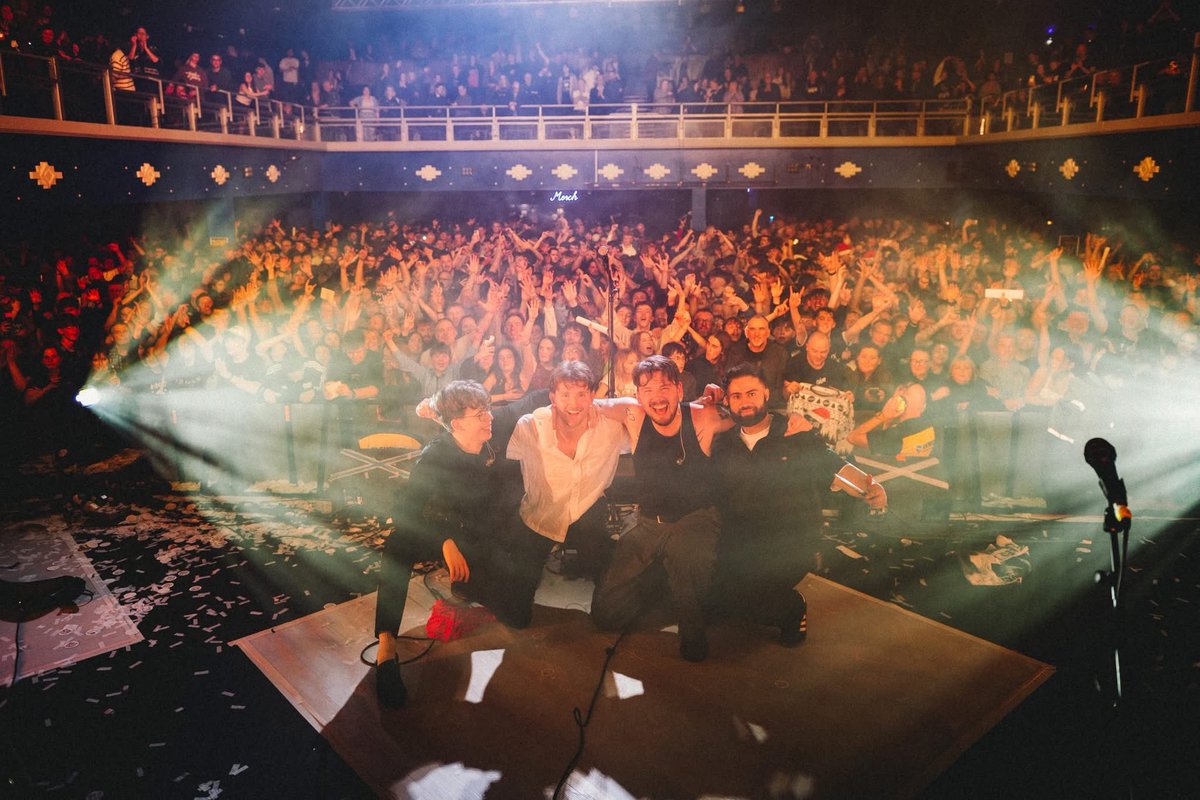 Birmingham, where to start?!

We are absolutely speechless. From the Rainbow Cellar to a sold out o2 Academy. The greatest night in Clause history.

From the bottom of our hearts, thank you for everything this year. Happy Christmas x