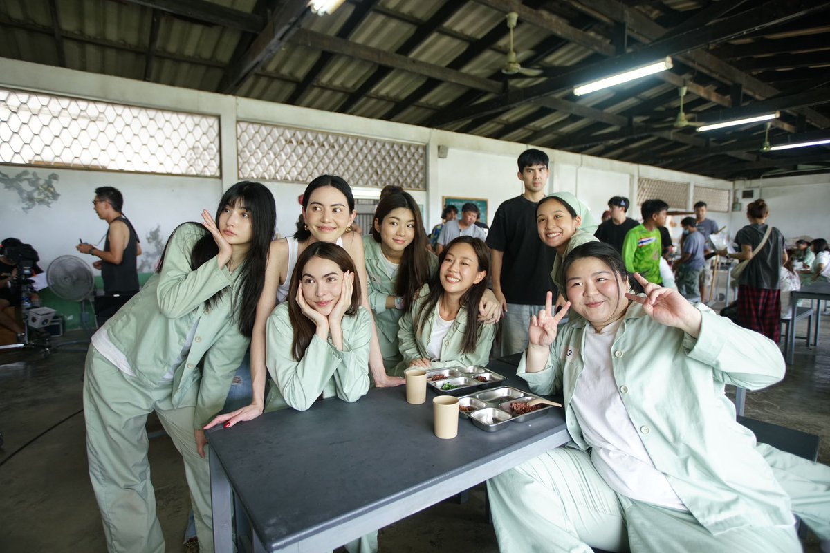 Charlotte Austin tweet media