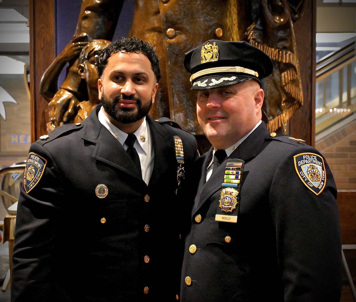 NYPD 72nd Precinct tweet media