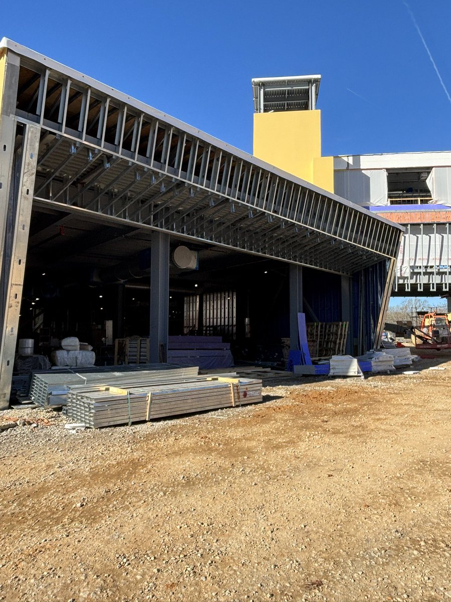 CoachDearmon's tweet image. Finished a recruiting breakfast and took a drive by Bank Independent Stadium.

Construction crews are hard at work this Saturday morning. 

Who in college football is building a brand new stadium from the ground up?!? 

#RoarLions 🦁