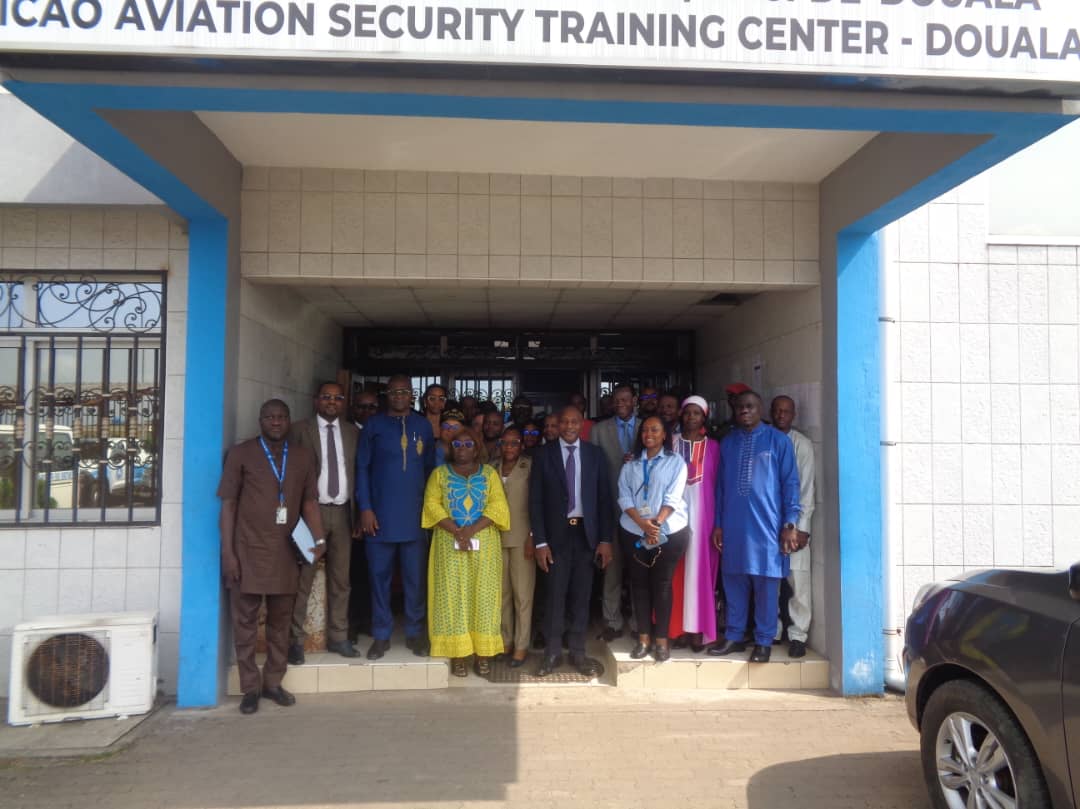 ✈️ 12th #CCAA Air Transport Quality Forum wraps up in Douala. 🇨🇲 focusing on 📊 data-driven tracking of passenger satisfaction &amp;🤝 Strong partnership for  seamless #travel experiences 🛡️✨Details here: ccaa.aero/index.php/en/e…