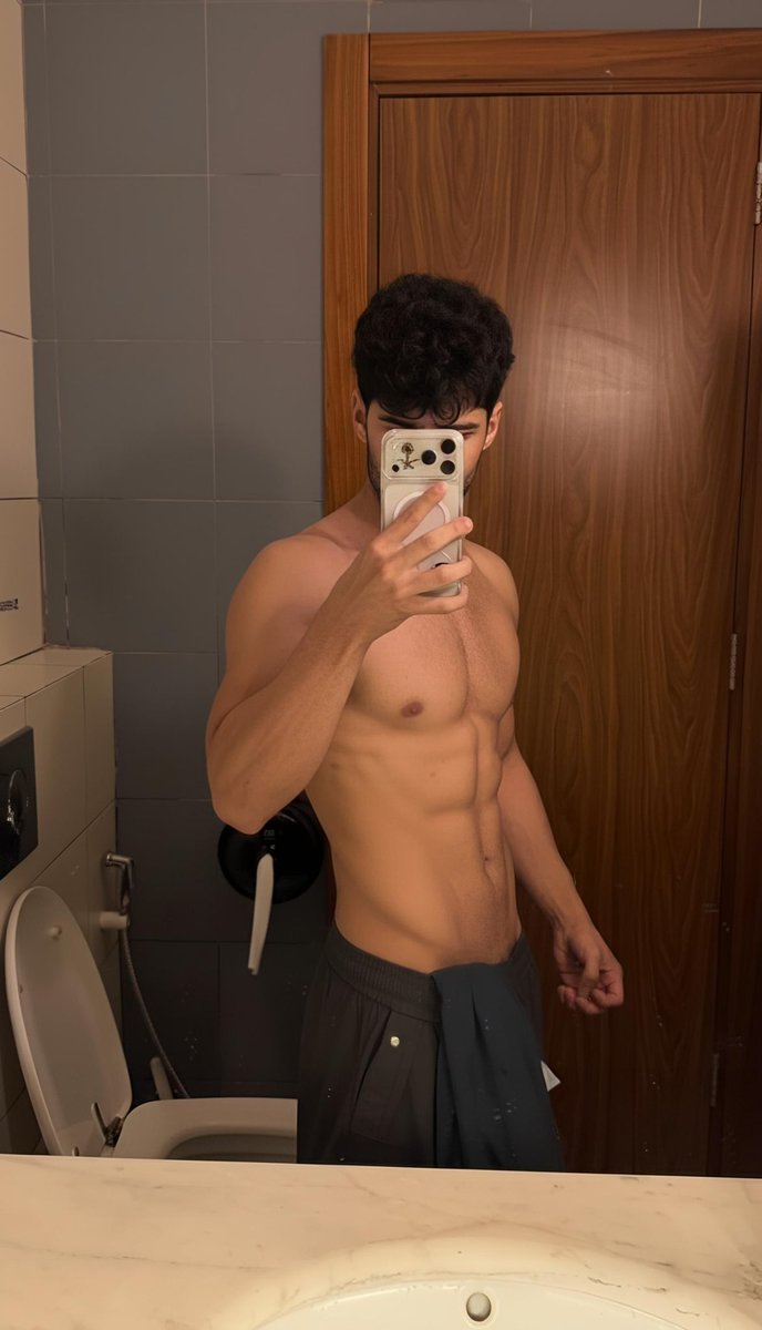 🇸🇦عز tweet media