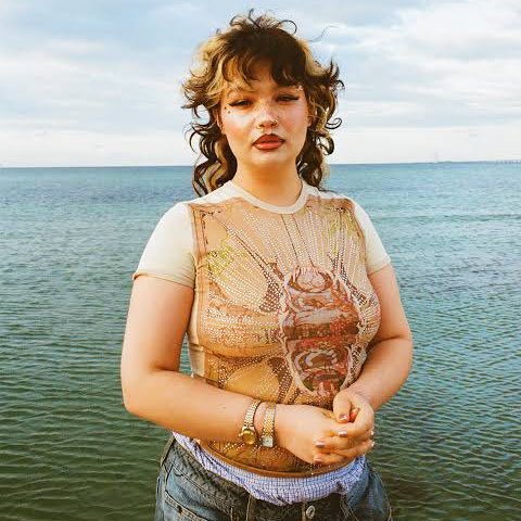 PopCrave's tweet image. Lola Young shares first message since September after taking time away from the public eye.