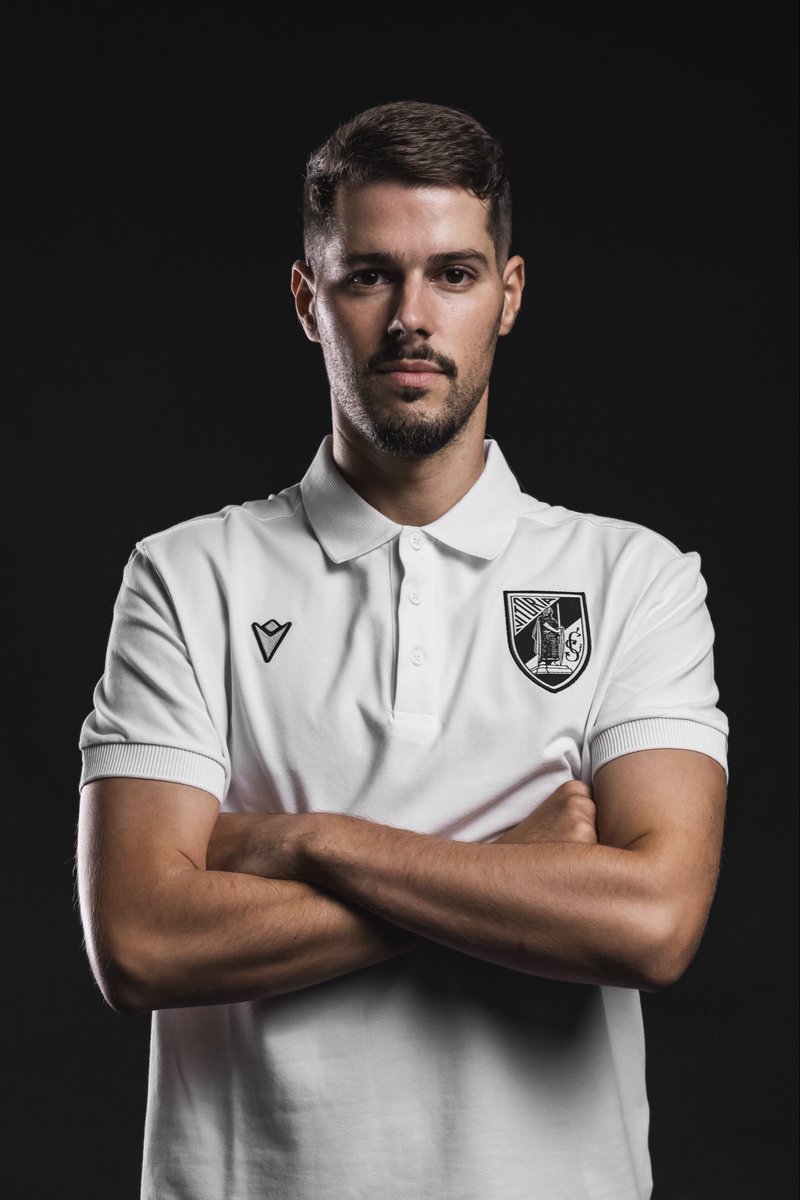 ⚪️ Época 2025/26 ⚫️

🇵🇹 Campeonato Nacional Sub-17 (Jun.B - 2.ª Divisão - 1.ª Fase Série A

<a href="/VitoriaSC1922/">Vitória Sport Clube</a> B (Sub-16) 

📌 11J - 5V / 3E / 3D
⚽️ 15 golos marcados / 10 golos sofridos 
✅ 4 vitórias consecutivas 
🧤 4 clean sheets 
🇵🇹 2 jogadores convocados para estágio