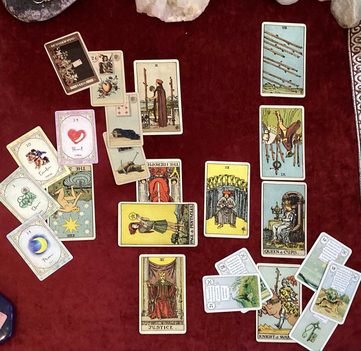 こはる@本気占い🔥タロット100枚引き/占い師独立養成講座