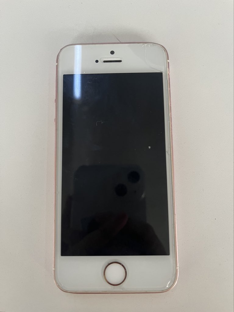 pjspjjs's tweet photo. iPhone se1 🌊🐠🐳
แบต100%
แอร์ดรอปได้
ปุ่มhomeใช้ได้
ไม่ติดไอคลาว
มีร่องรอยตามการใช้งานขอคนรับได้
แถมกล่อง
1,890 รวมส่ง
#ไอโฟน5 #ไอโฟน5s #กล้องดิจิตอล #ไอโฟน6 #ไอโฟน6s #ไอโฟนse1 #ไอโฟนมือสอง #ไอโฟนse1 #iphone5s #iphonese1 #ส่งต่อiphonese1 #iphone6s #ไอโฟน6s https://t.co/JyQ5NNEztl