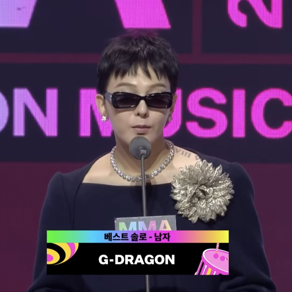 引っ越しのため処分！お早めに！激レア！　bigbang gdragon ソロ 引っ越しのため処分！お早めに！激レア！ bigbang gdragon ソロ