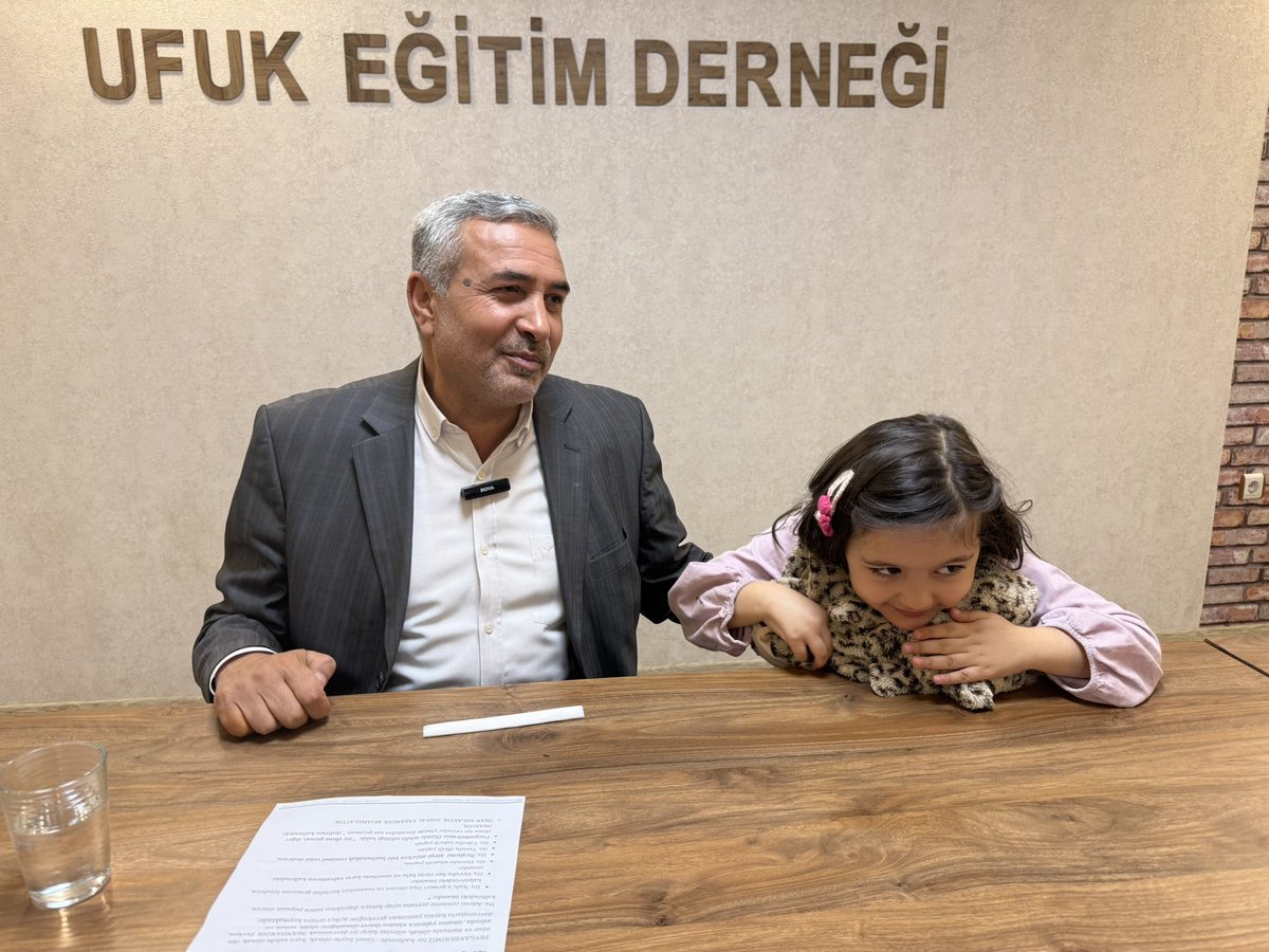 Ufuk Eğitim Derneği olarak her cuma düzenlediğimiz Cuma Sohbetlerimizde bu hafta, kıymetli hocamız Abdulhamit Ekmen’in anlatımıyla iman konusu ele alındı.