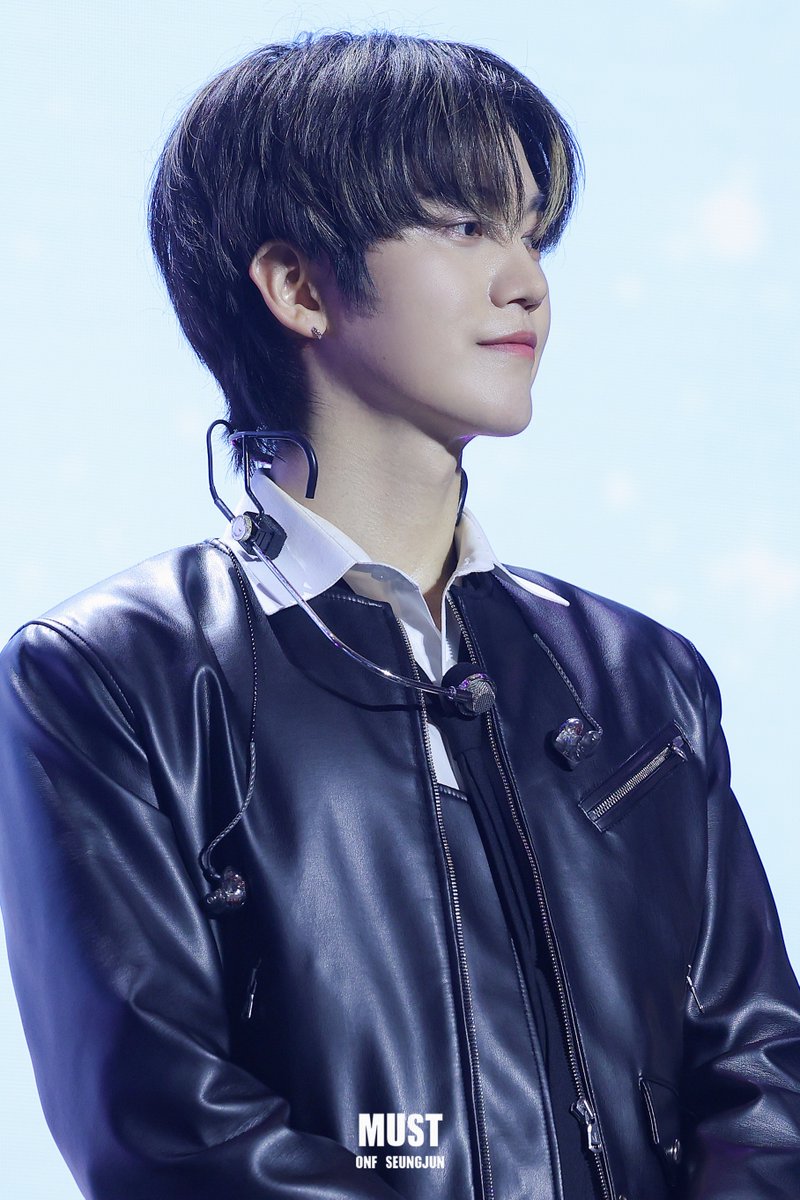 [250927] 핑키링 승준        

#ONF #SEUNGJUN #온앤오프 #승준 #이승준