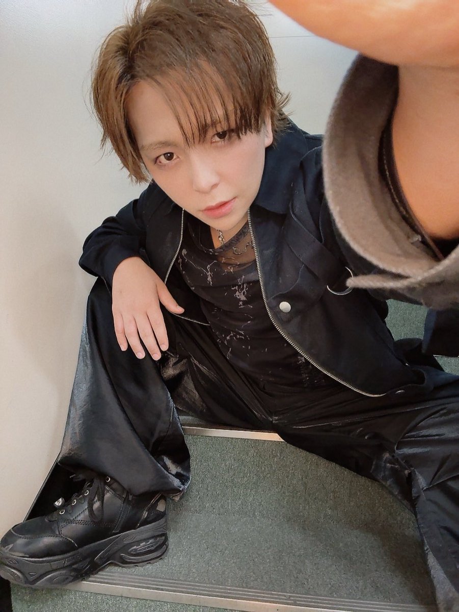nicodance_Aoi's tweet photo. クリスマス特典会ありがとうございました！たくさんいろんな話聞かせてくれてありがとうねー！みんなの事マジでちょーー大切！！明日もよろしくねー！☺️ https://t.co/Bd3RNF0d56
