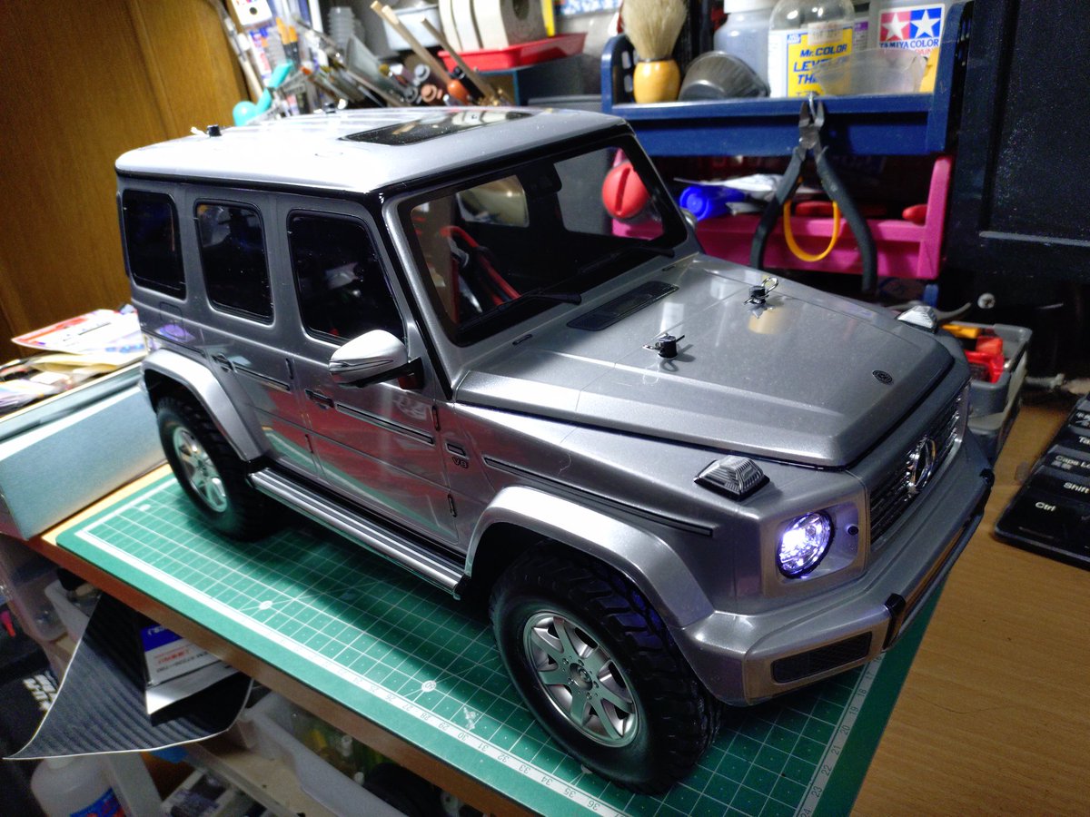 タミヤCC-02メルセデスベンツG500完成✨ タミヤのブライトシルバーで