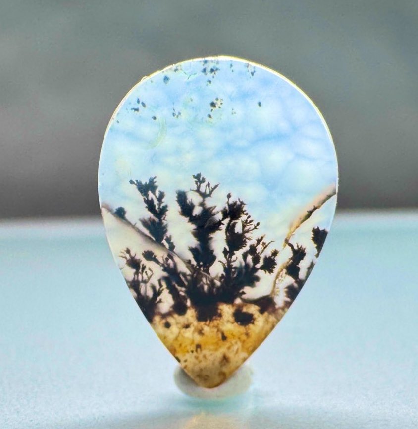 青と風景の石コレクター まき (@penguin_mineral) / Posts / X