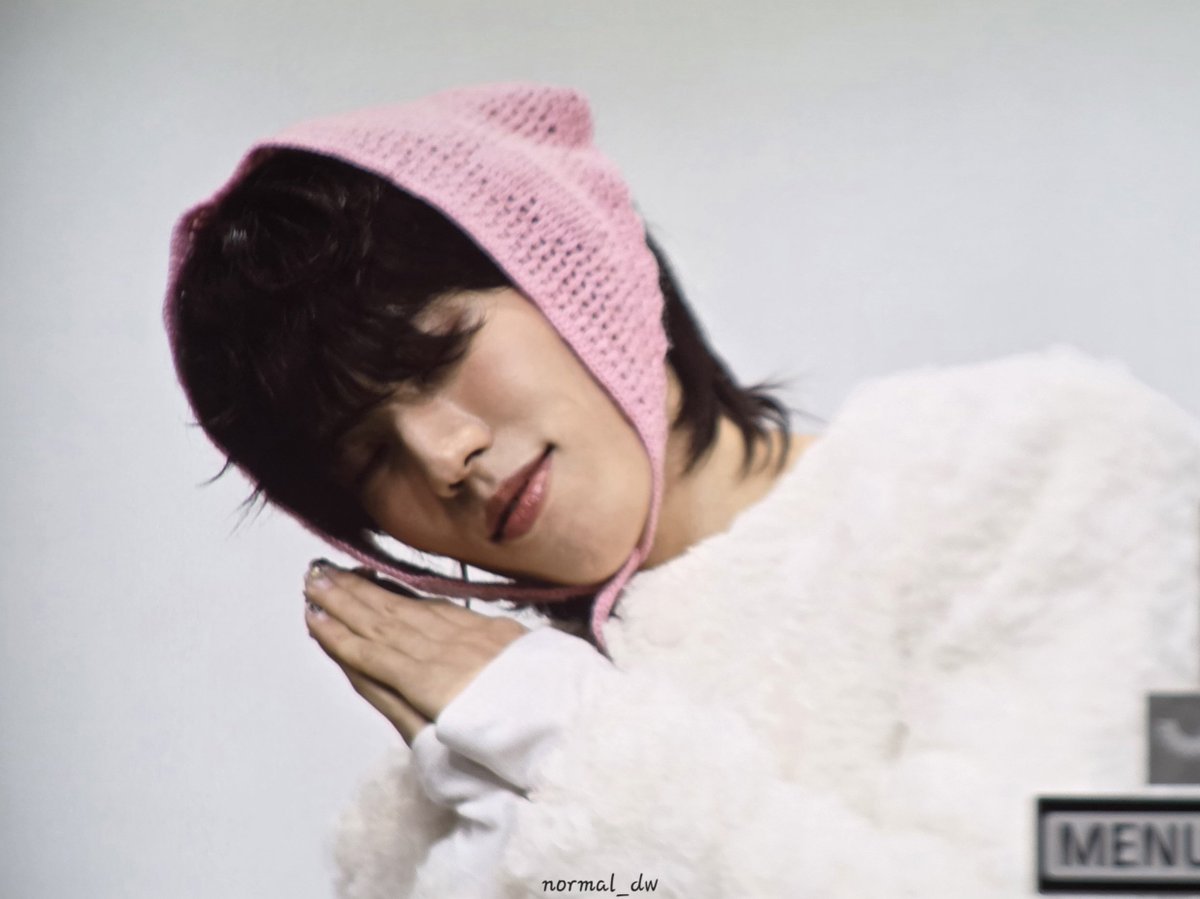 251220 프롬2차 팬싸 preview

잠자는 숲속의 동주님👑

#장동우 #JangDongWoo
#솔로 #컴백 #AWAKE 
#SWAY #SWAY_Zzz